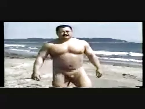 Un om sălbatic grase ...