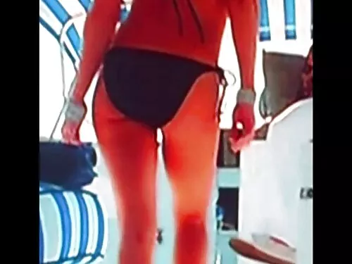 Bărbatul umple nemer ...