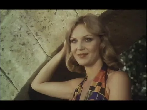 Blond siliconic este ...